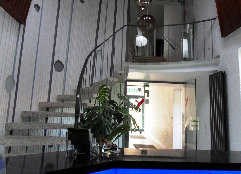 Hotel Linnert ไวเทอร์ชตัดท์ ภายนอก รูปภาพ