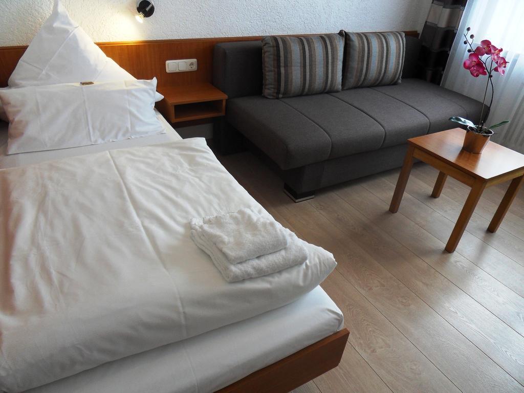 Hotel Linnert ไวเทอร์ชตัดท์ ห้อง รูปภาพ